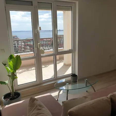 Apartment Modern Penthouse With Full Sea View K&r