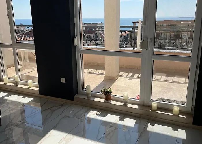 Modern Penthouse With Full Sea View K&r Διαμέρισμα *